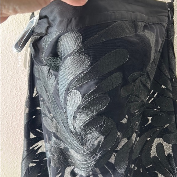 Bebe embroidered mesh tunic - Picture 6 of 12